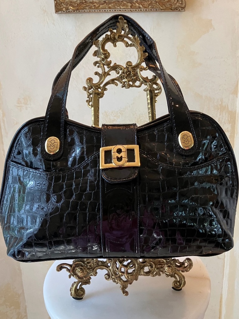 MARINO ORLANDI ITALIAN BLACK PATENT LEATHER CROC EMBOSSED HANDBAG